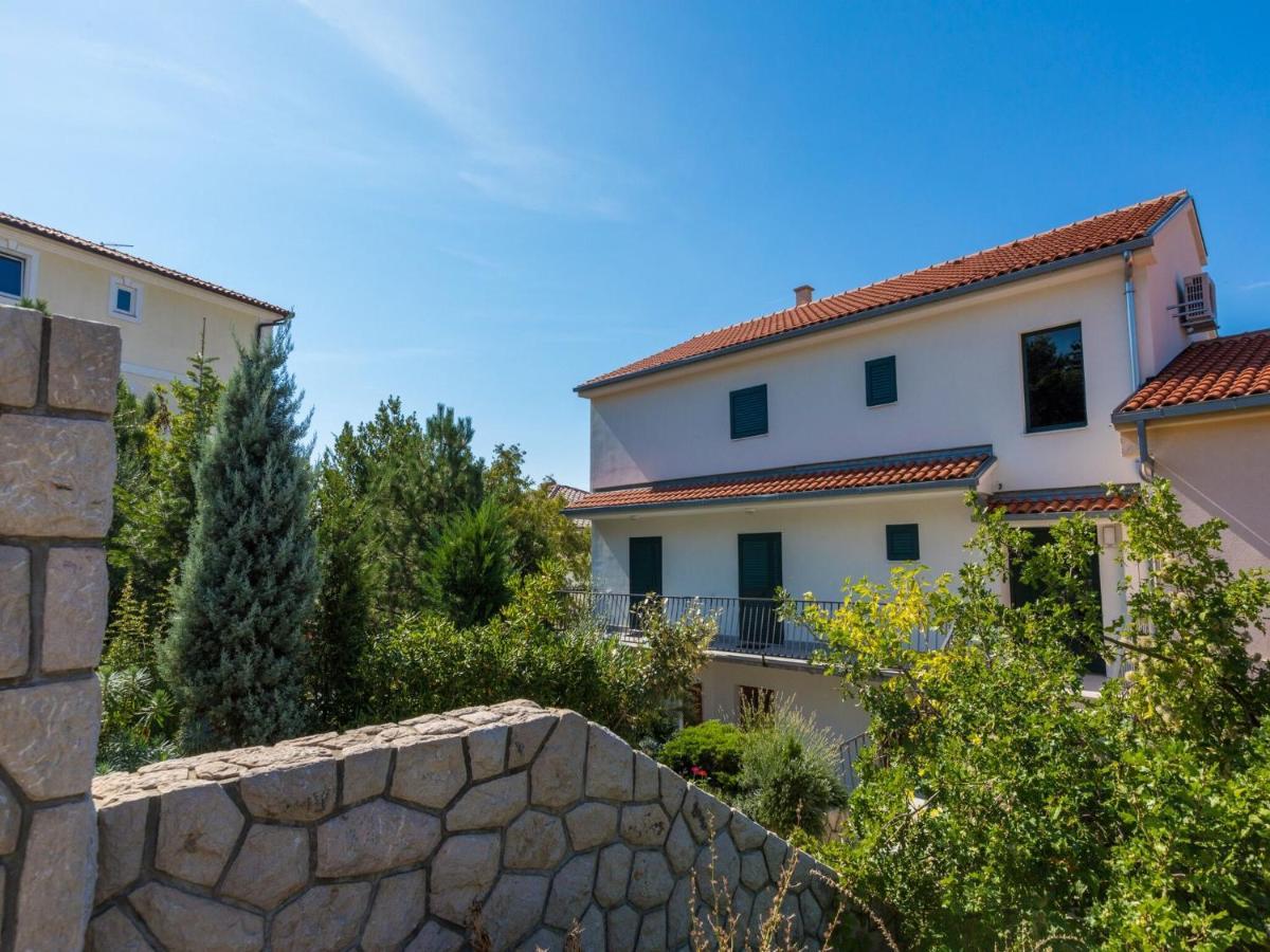 Apartments Loncaric Crikvenica Exterior foto