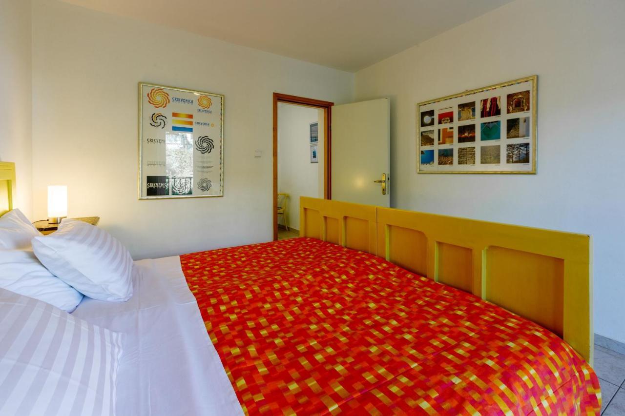 Apartments Loncaric Crikvenica Exterior foto