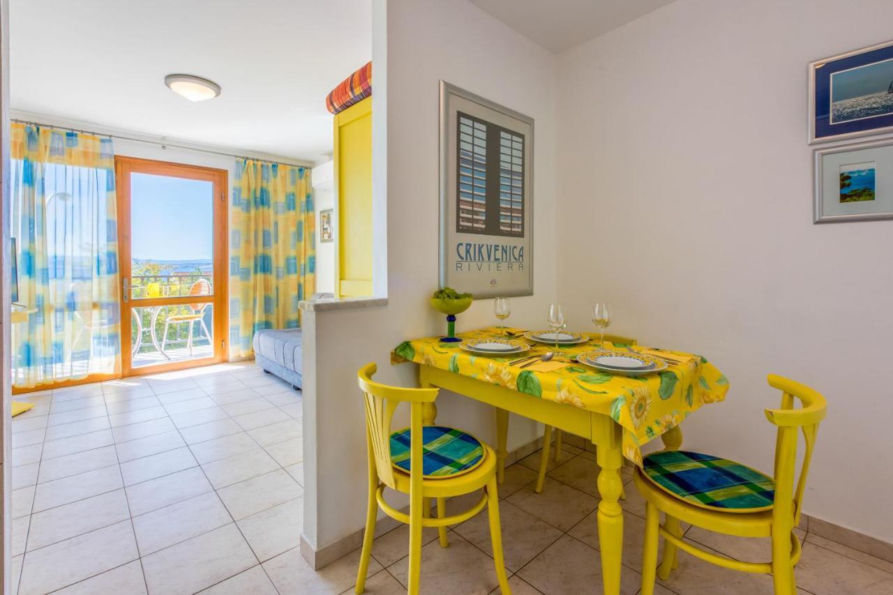 Apartments Loncaric Crikvenica Exterior foto