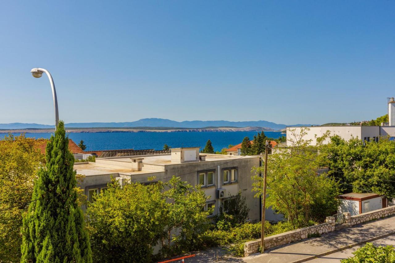 Apartments Loncaric Crikvenica Exterior foto